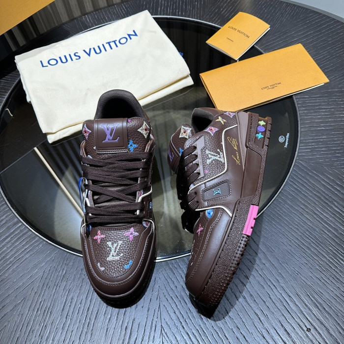LOU1VTON SNEAKER
