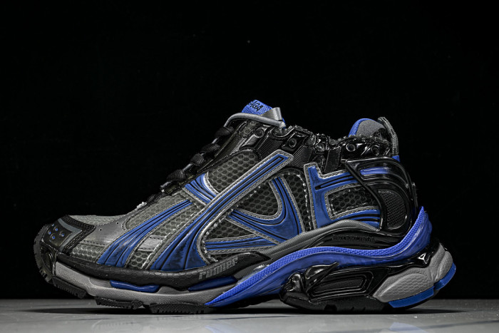 BLCG RUNNER SNEAKER