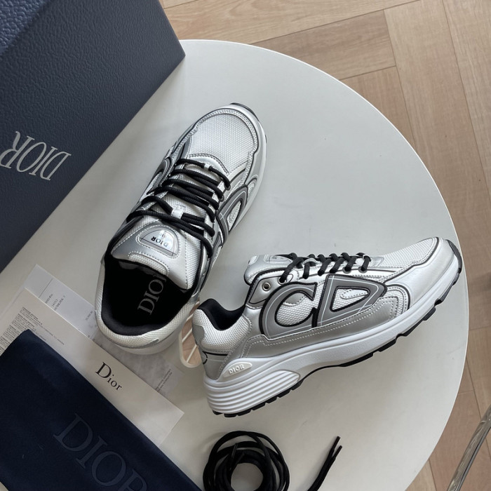 D1OR B30 SNEAKER