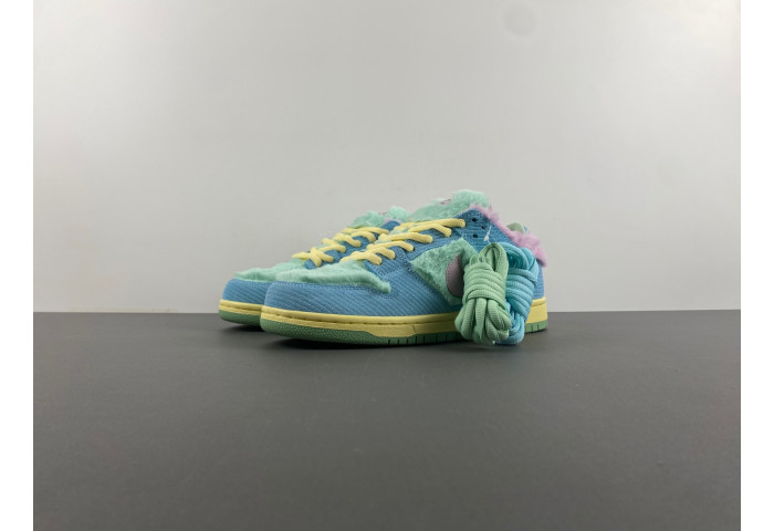 Verdy x Nike SB Dunk Low “Visty” FN6040-400