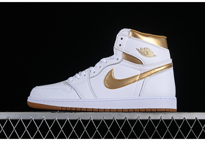 Air Jordan 1 Retro High OG ''Metallic Gold'' FD2596-107