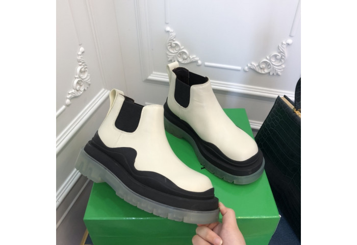 Botteg*Venta Tire Leather Ankle boots