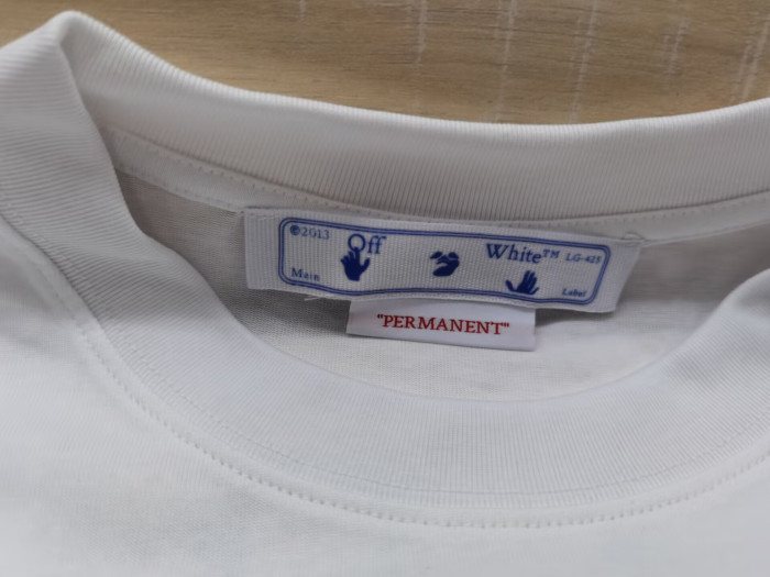 off-white t-shirt 2302022