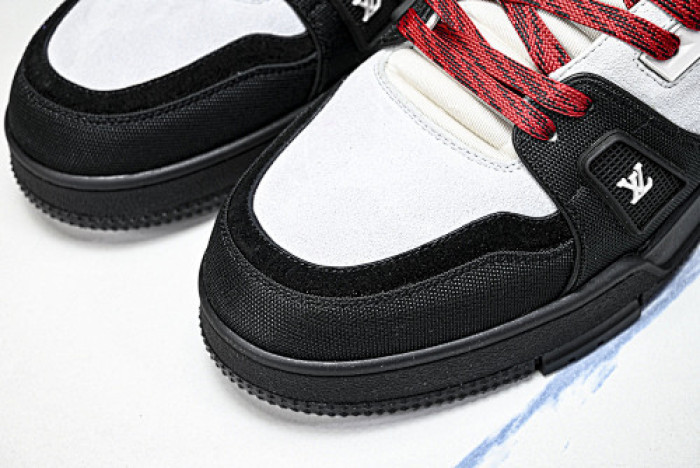 LOU1VTON SNEAKER