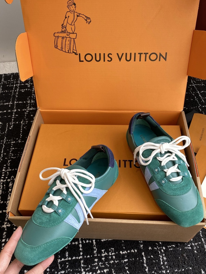 LOU1VTON SNEAKER