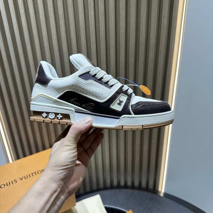LOU1VTON SNEAKER