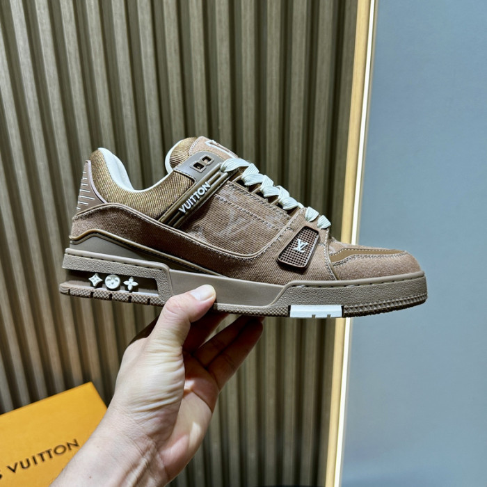 LOU1VTON SNEAKER
