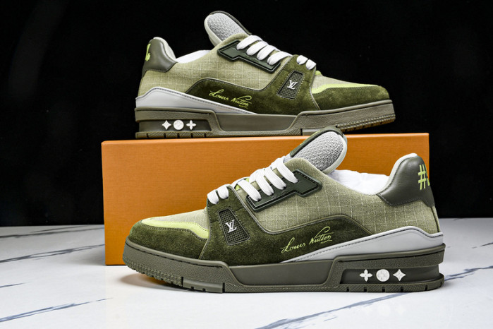 LOU1VTON SNEAKER