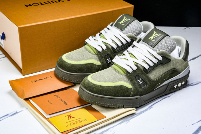 LOU1VTON SNEAKER