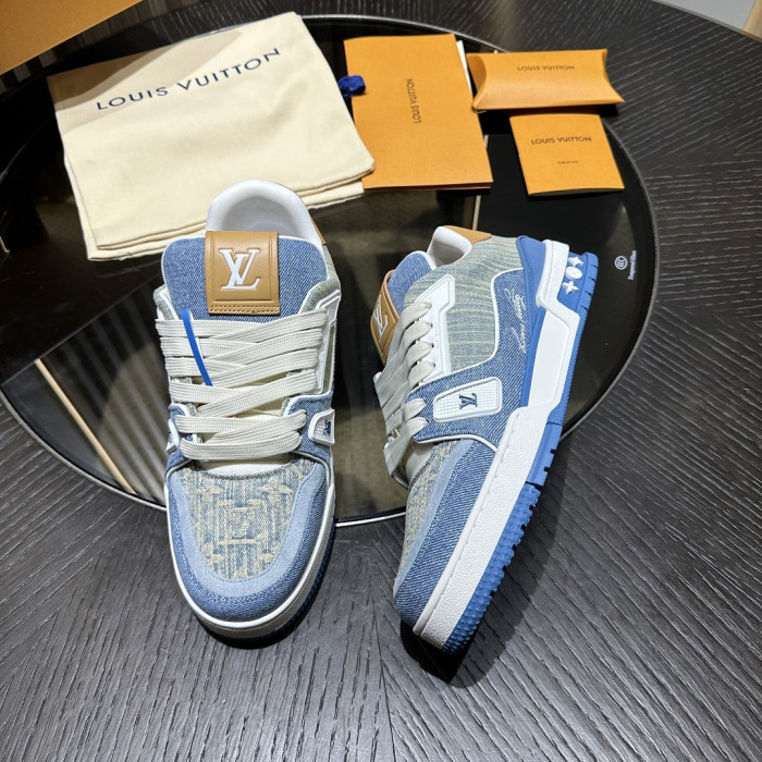 LOU1VTON SNEAKER