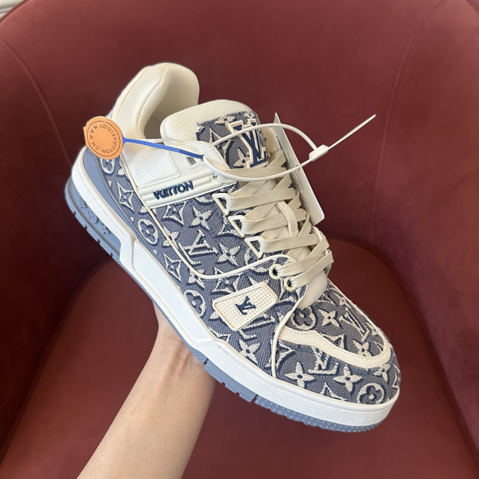 LOU1VTON SNEAKER