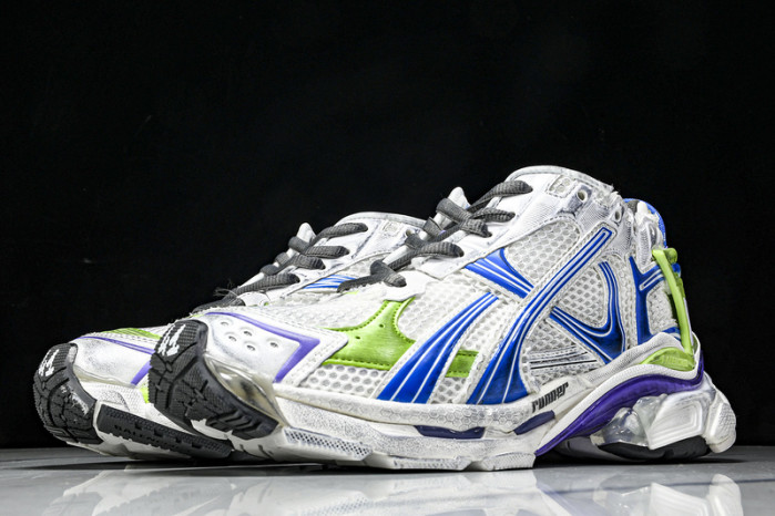 BLCG RUNNER SNEAKER