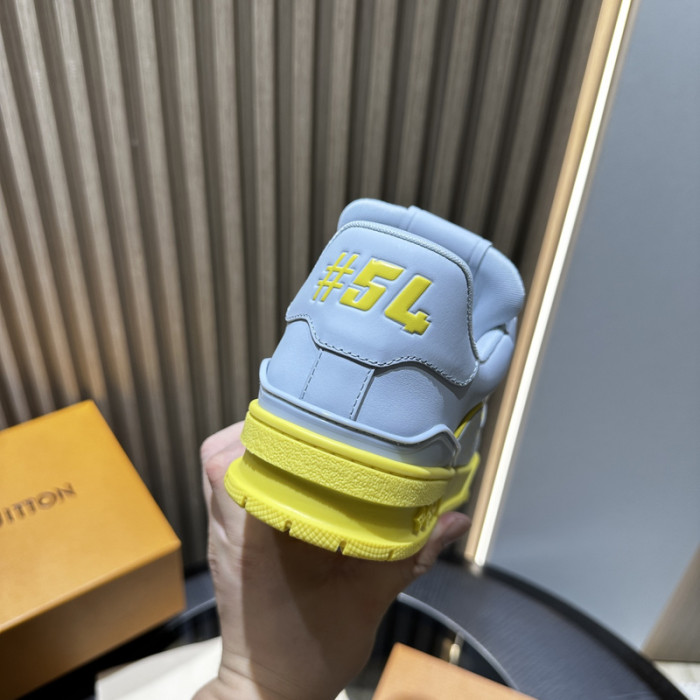 LOU1VTON SNEAKER