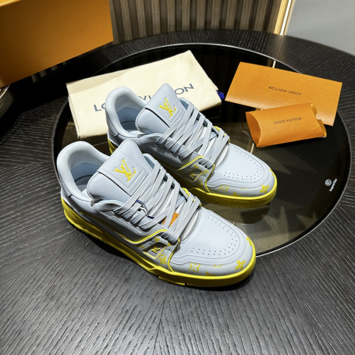 LOU1VTON SNEAKER