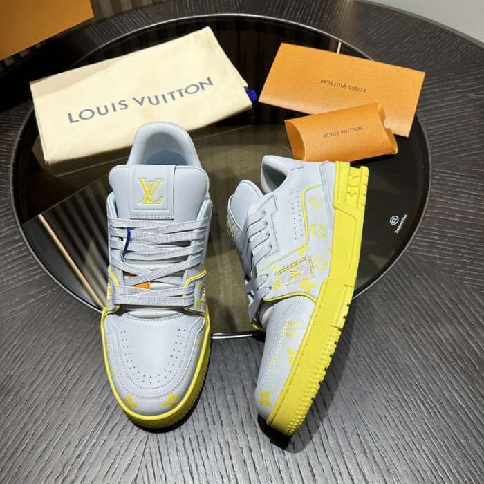 LOU1VTON SNEAKER
