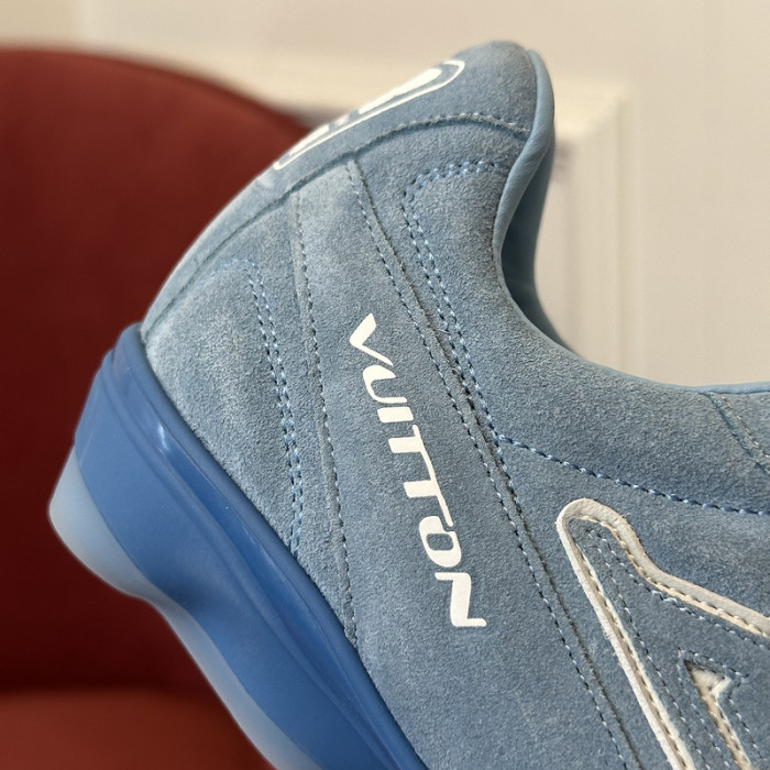 LOU1VTON SNEAKER