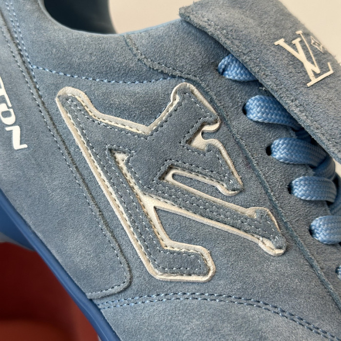 LOU1VTON SNEAKER