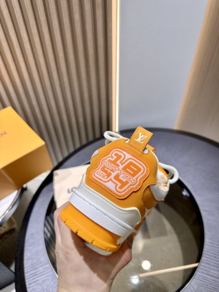 LOU1VTON SNEAKER