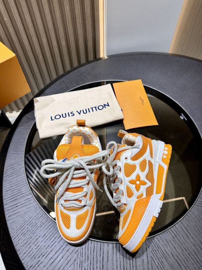 LOU1VTON SNEAKER