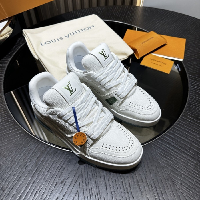 LOU1VTON SNEAKER