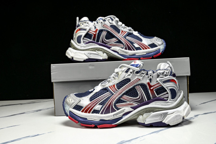 BLCG RUNNER SNEAKER