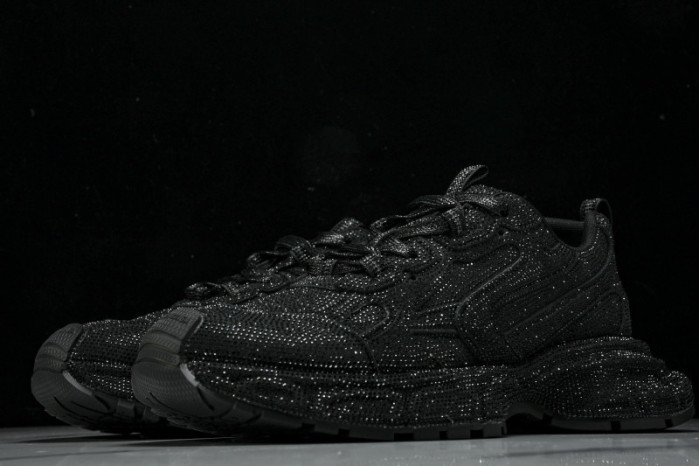 BLCG RUNNER SNEAKER (crystal)