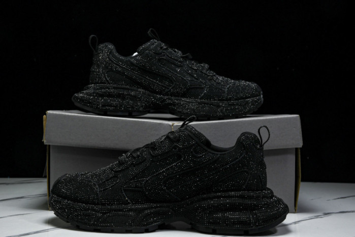 BLCG RUNNER SNEAKER (crystal)