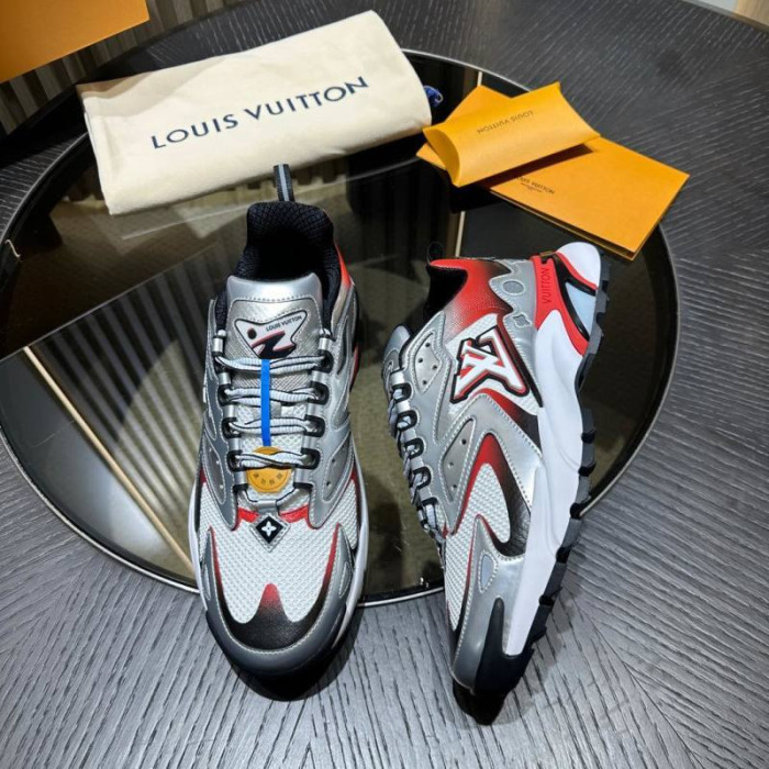 LOU1VTON SNEAKER