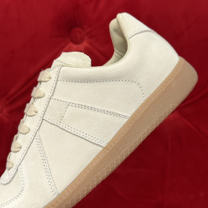 Ma*s*n m0rgiela trainer (gats)