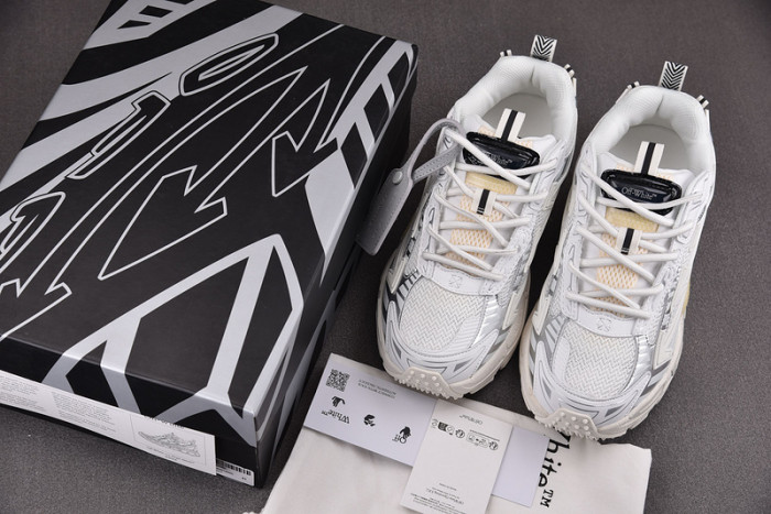 OFF-WHITE BE RIGHT BACK