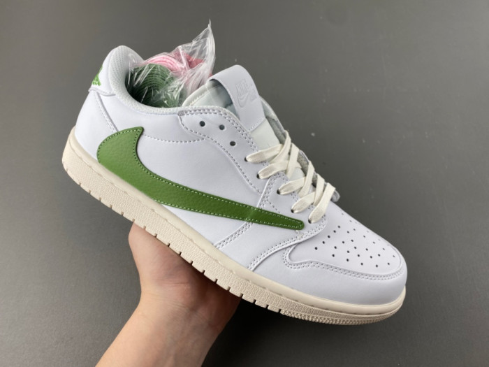 Travis Scott x Air Jordan 1 Low OG DM7866-956