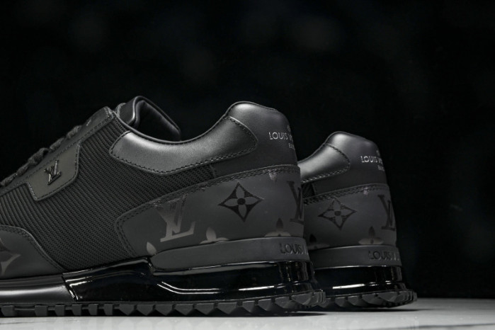 LOU1VTON SNEAKER