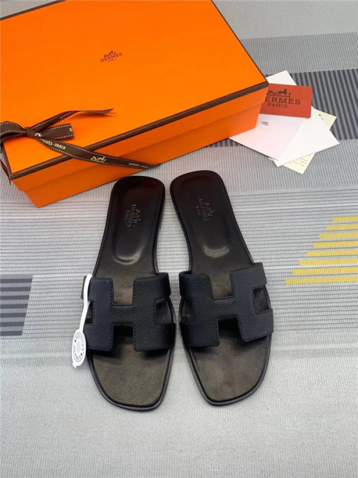 ORAN SANDAL