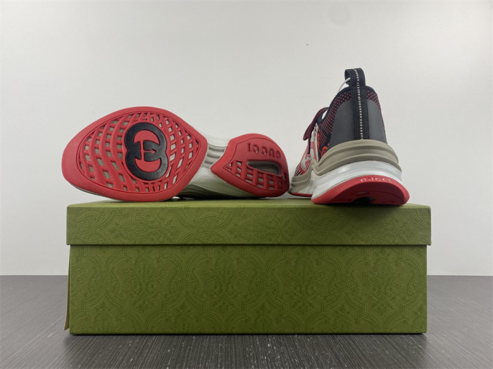 G*u*i1 run sneaker