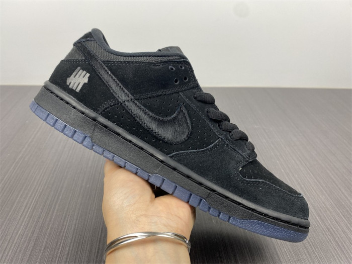nike dunk low sp undefeated 5 on it black do9329-001