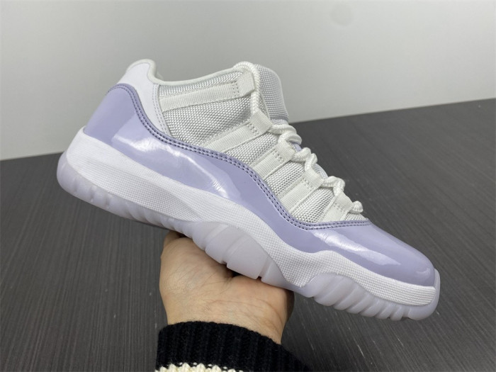 air jordan 11 retro low pure violet ah 7860-101