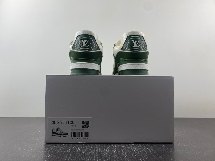 LOU1VTON trainer (EU47)