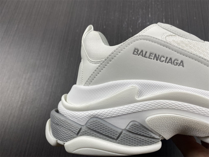 blc* triple s trainer
