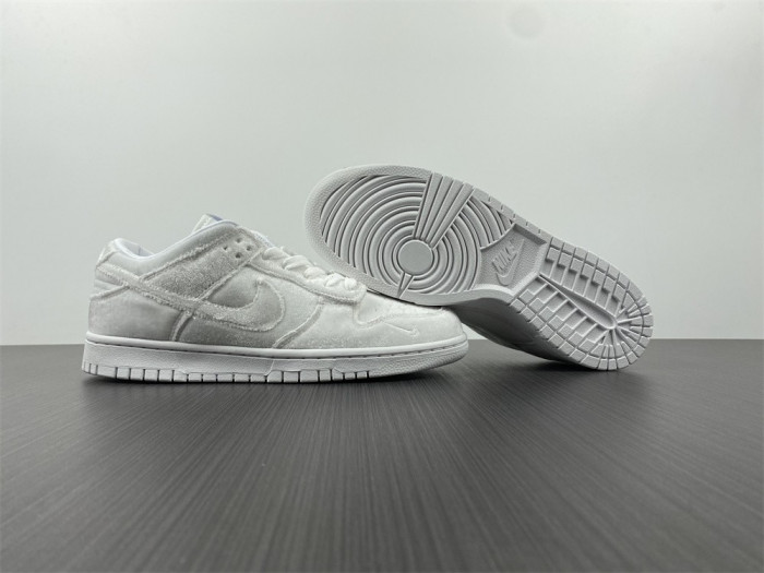 dover street market nike dunk low dh2686-100