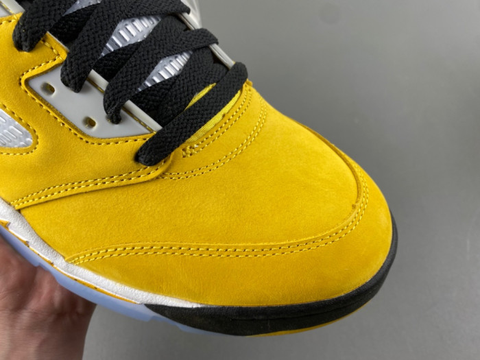 Air Jordan 5 “Tokyo” IO3372-700