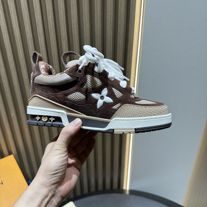 LOU1VTON SNEAKER
