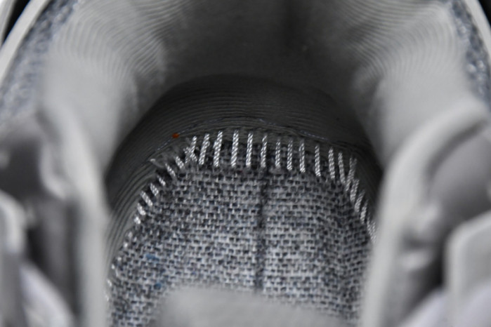 belanciaga Tess S. Grey 542023 W2LA1 3253