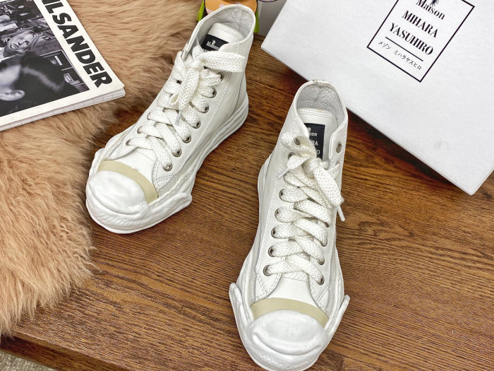 Ma*s*n mihara yasuhiro high-top sneakers mmy-002
