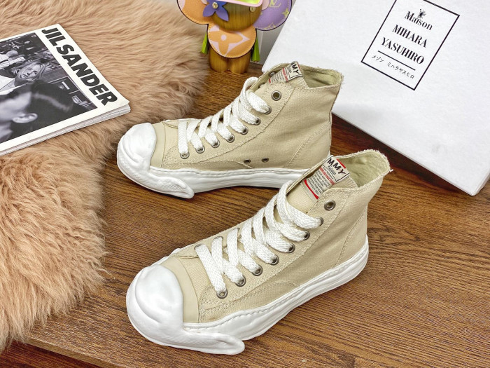 Ma*s*n mihara yasuhiro high-top sneakers mmy-004