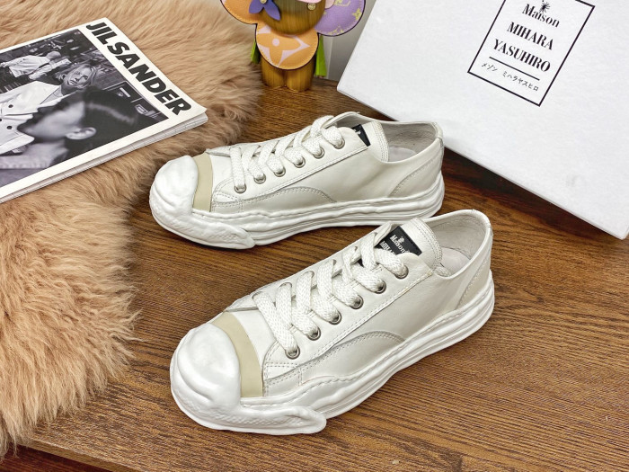 Ma*s*n mihara yasuhiro low-top sneakers mmy-009