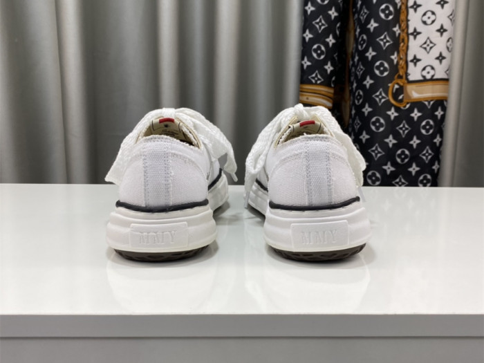 Ma*s*n mihara yasuhiro low-top sneakers mmy-032