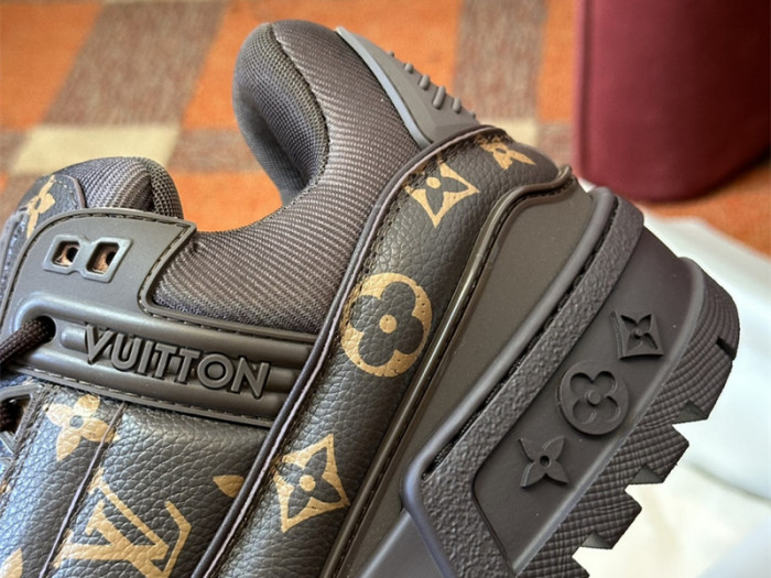 LOU1VTON SKATE SNEAKER 1V-7316