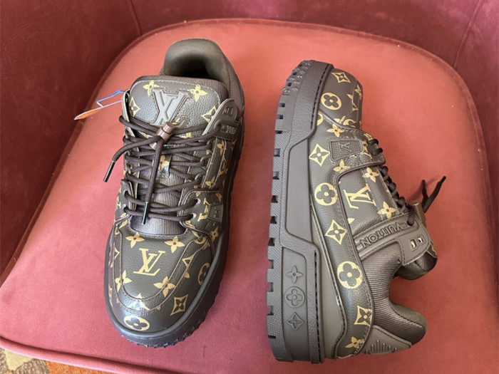 LOU1VTON SKATE SNEAKER 1V-7316