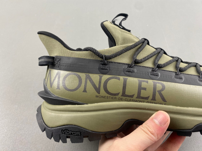 Moncler Trailgrip Lite 2 Sneakers MC-005
