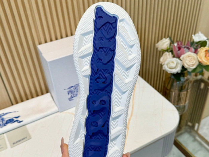 Bur*berry Check Terrace Sneakers BBR--3011